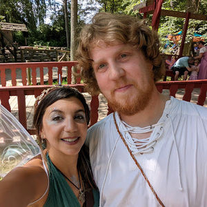 Meet your Posher, Tracina